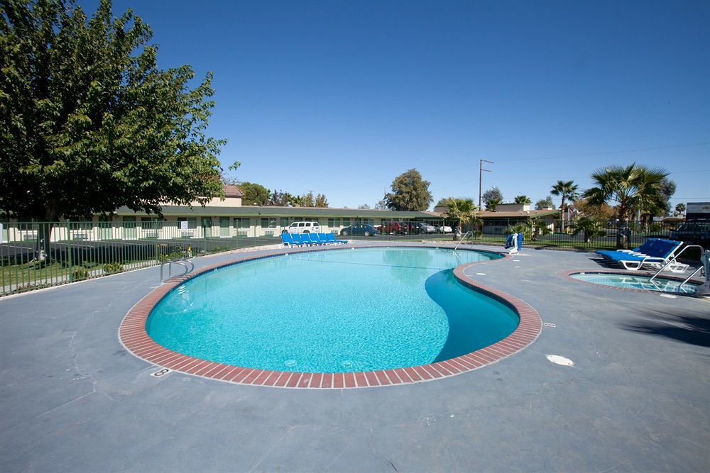 Town House Motel Lancaster Exterior photo